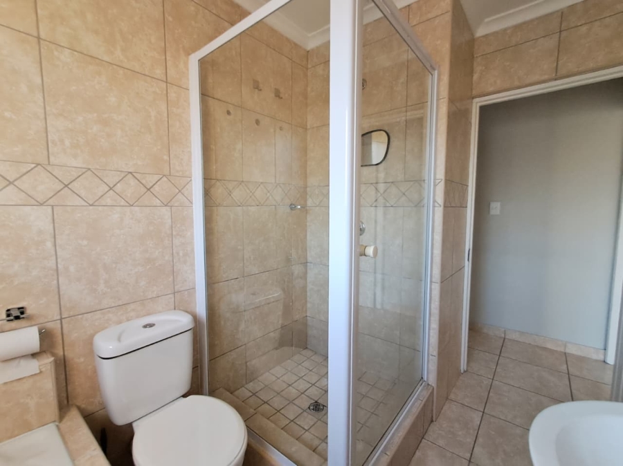 To Let 2 Bedroom Property for Rent in Burgundy Estate Western Cape